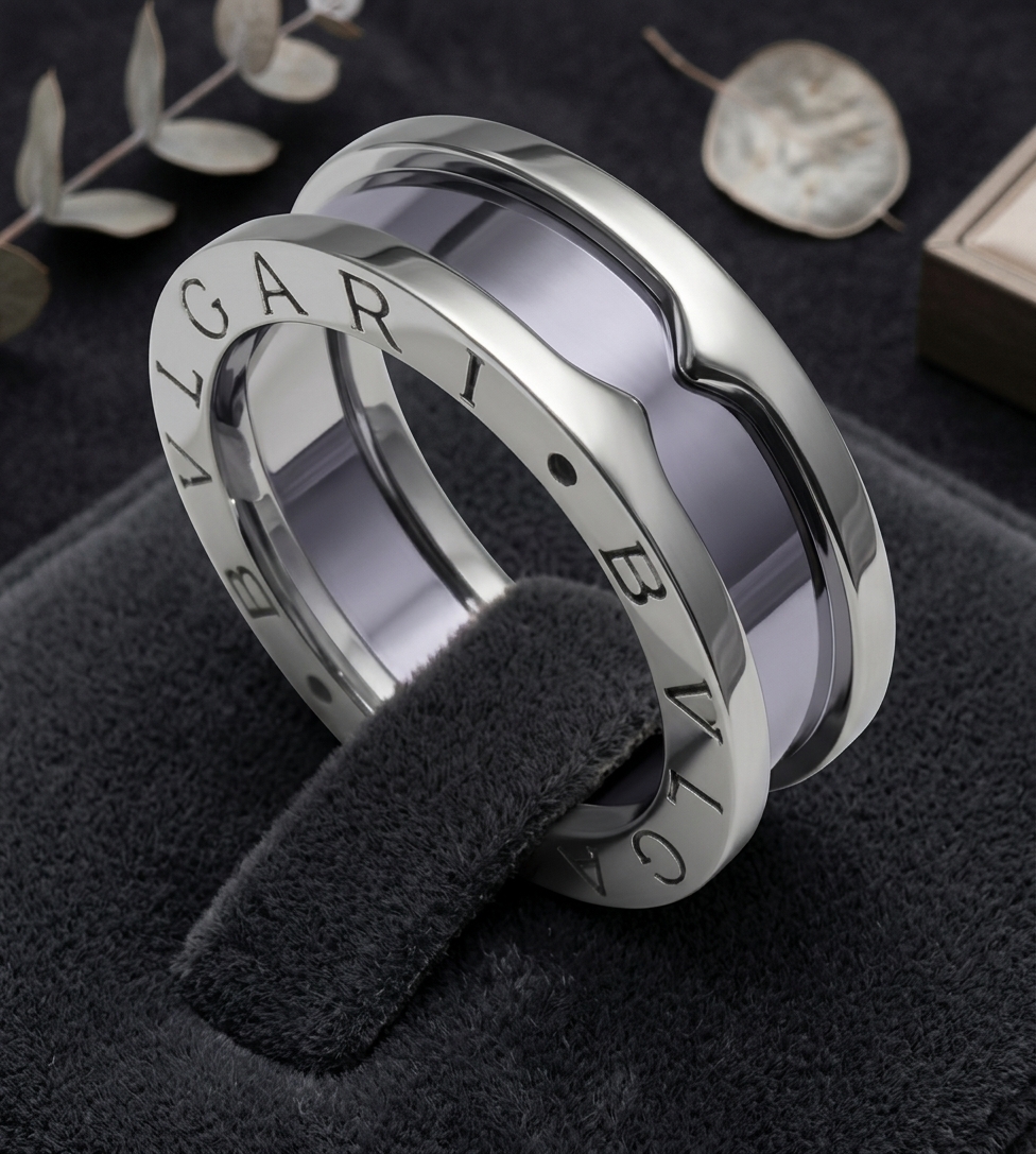 950 Ayar Platin Bvlgari Tasarımlı Çift Şeritli Yüzük