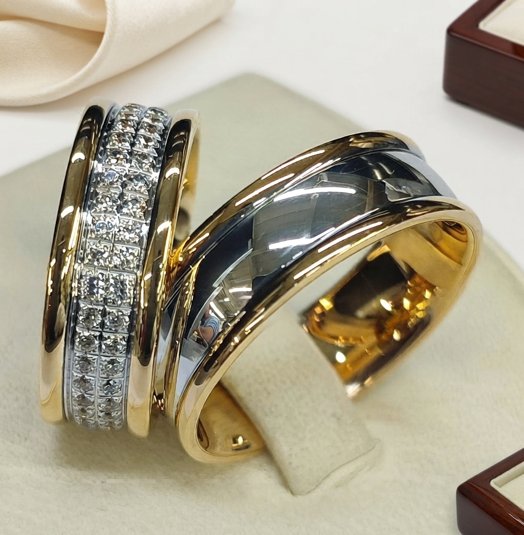 14 Karat Gold Couple Rings Double Set RL016